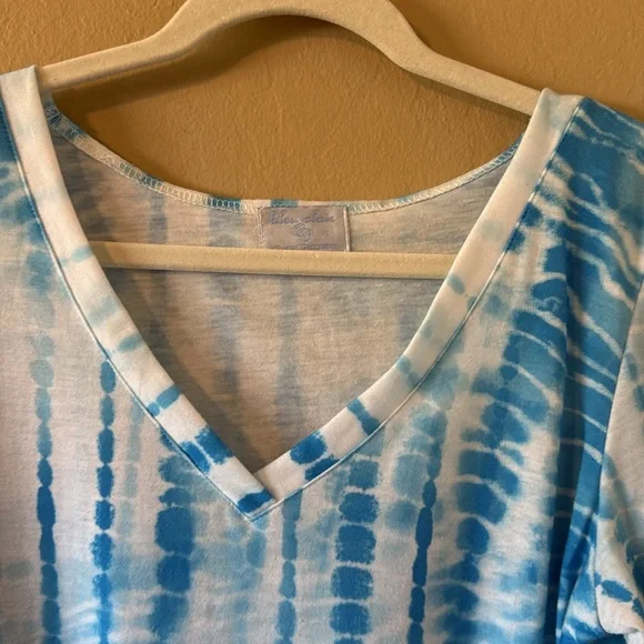 Bleu Clair Women’s Blue & white Print Swim Coverup/Tunic Size Large - Picture 8 of 11